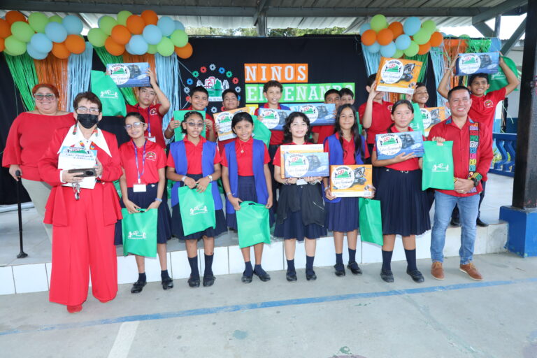 Petroterminal impulsa el aprendizaje STEAM en más de 600 estudiantes de Chiriquí.