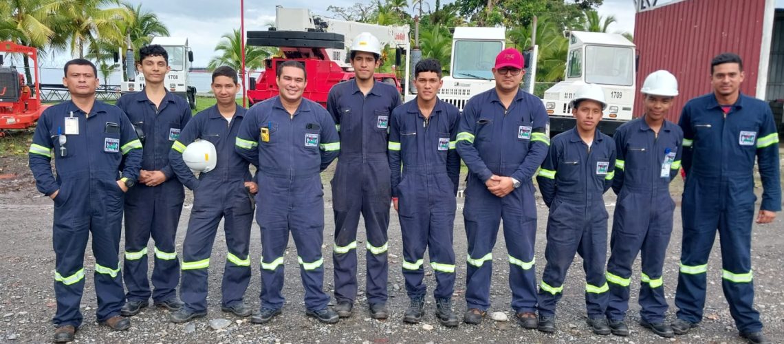 Estudiantes del Bachiller Técnico